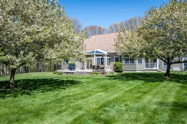 Northbridge, MA 01588,166 Rocky Rd