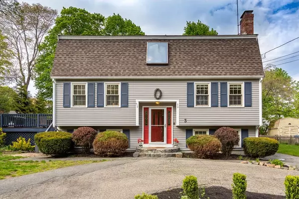 Beverly, MA 01915,3 Holding  Street