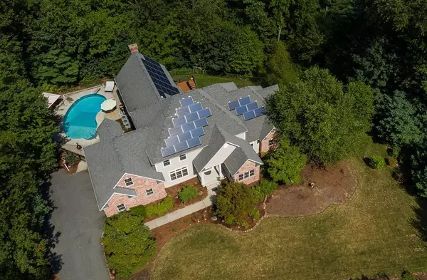 53 Old Farm Road, East Longmeadow, MA 01028