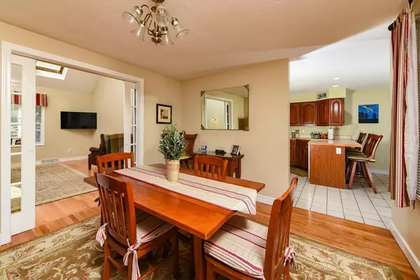 Abington, MA 02351,58 Carmen Lane