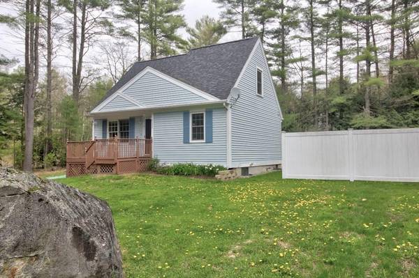 155 Metcalf St, Winchendon, MA 01475