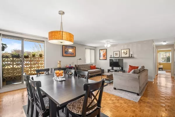 200 Park Terrace Dr #206, Stoneham, MA 02180