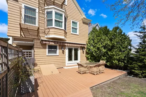 Medford, MA 02155,52 Hillsdale Rd