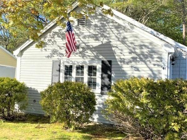 41 Gitche Gumee Rd, Wareham, MA 02532