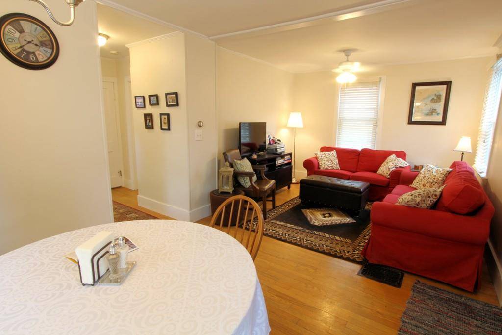 Haverhill, MA 01832,8 Davenport St