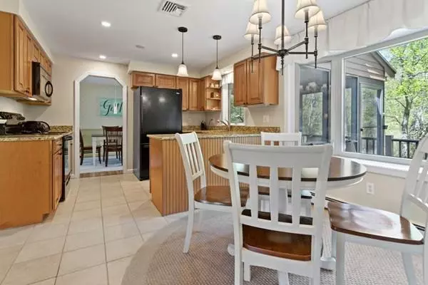 Mansfield, MA 02048,51 Lantern Ln