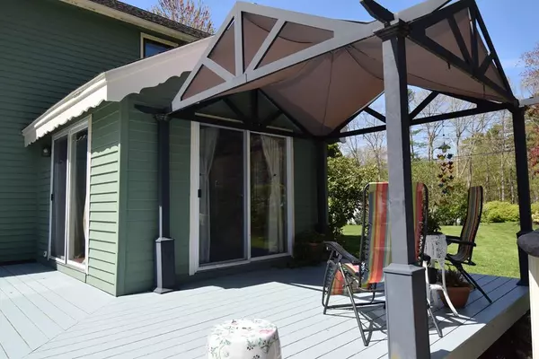 Kingston, NH 03848,3 Thayer Road