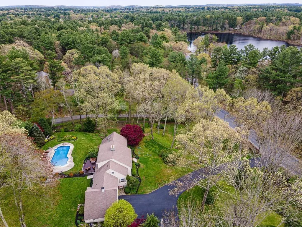 Boxford, MA 01921,205 Ipswich Rd