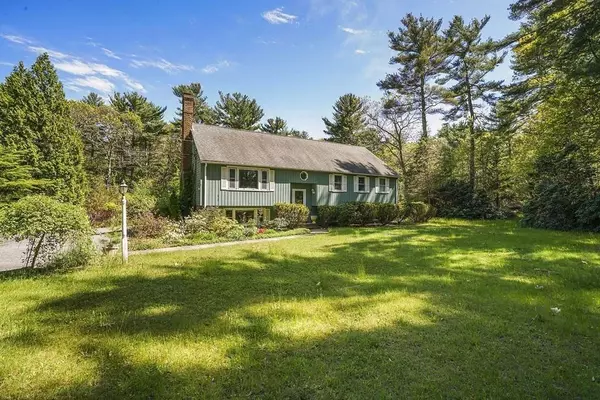 689 Tremont Street, Duxbury, MA 02332