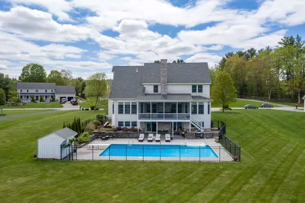 East Longmeadow, MA 01028,52 Senecal Pl