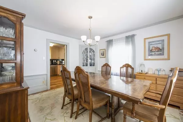 Milton, MA 02186,15 Chesterfield Rd
