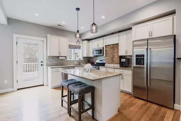 108 Bartlett St, Boston, MA 02129