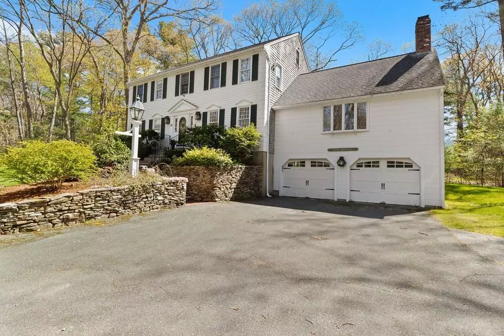 Hingham, MA 02043,16 Camelot Drive