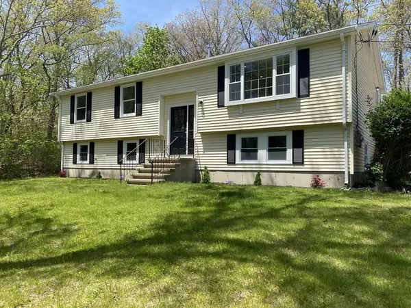 470 Pleasant, Hanson, MA 02341