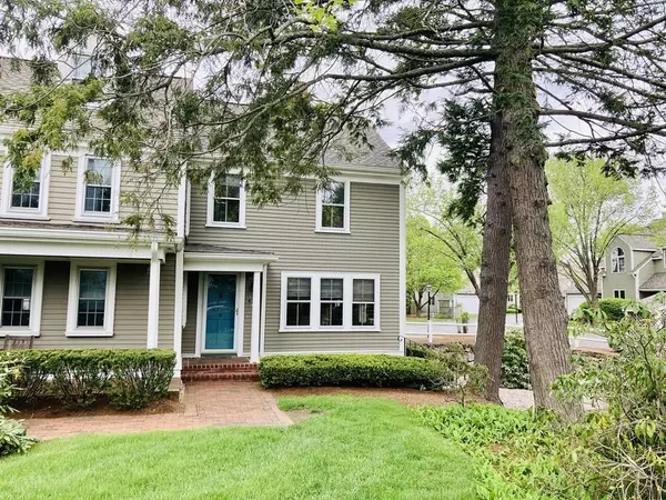 435 Main St #C, Medfield, MA 02052