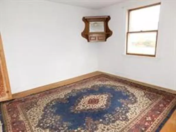 Arlington, MA 02474,7 Yale Rd