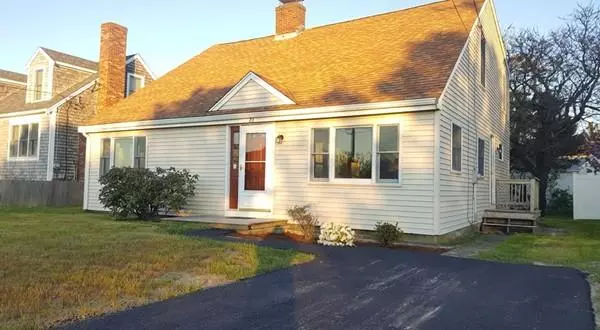 86 Town Neck Rd, Sandwich, MA 02563