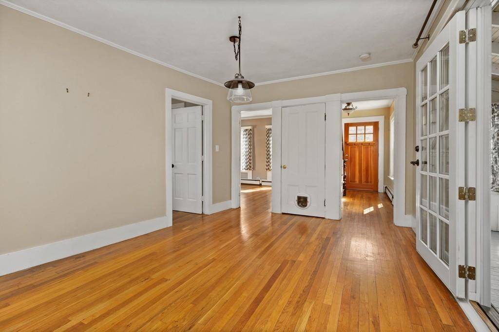Scituate, MA 02066,117 Country Way