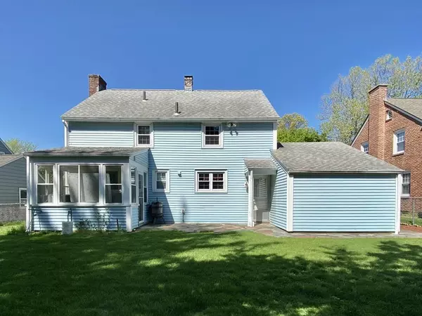 Springfield, MA 01118,271 Gillette Avenue