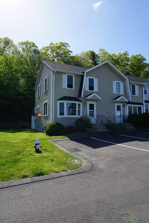 49 Crystal Way #49, Bellingham, MA 02019