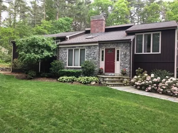 Sharon, MA 02067,179 Wolomolopoag St