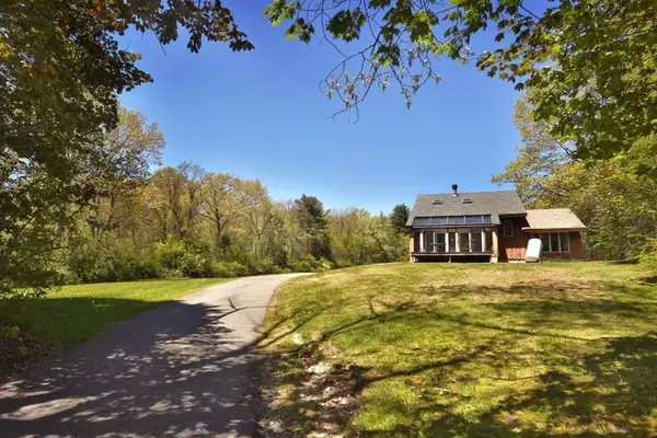 74 Barehill Rd, Groveland, MA 01834