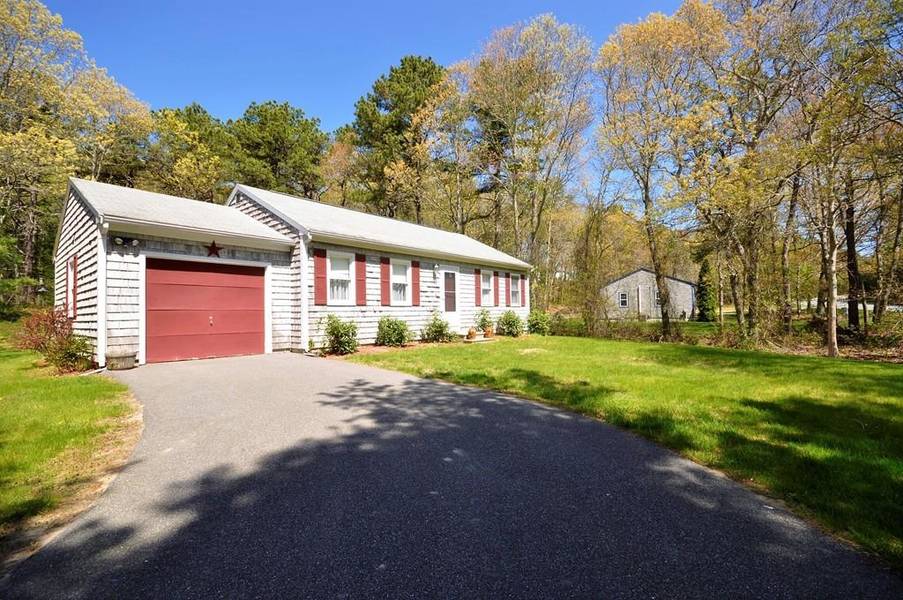 9 Chartwell Drive, Bourne, MA 02532