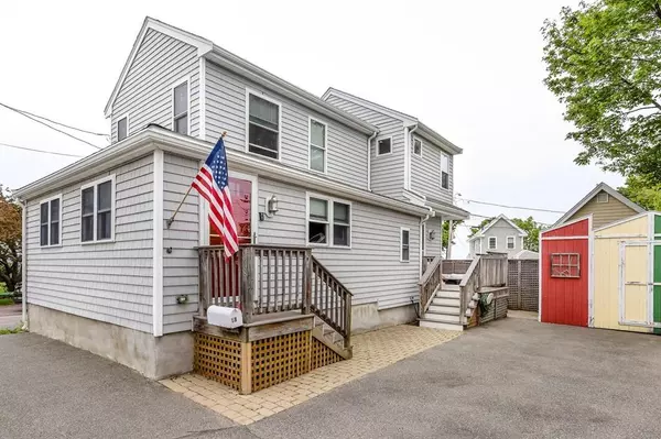 58 Bay View Ave, Quincy, MA 02169