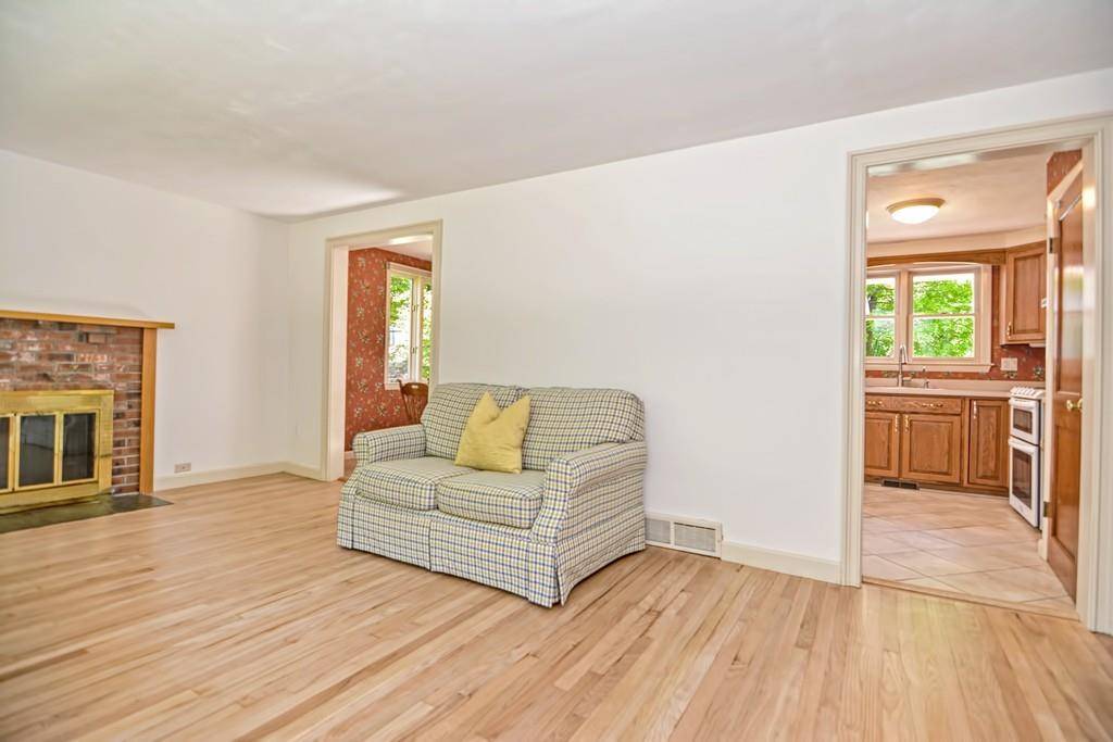 Marlborough, MA 01752,35 Stow Rd