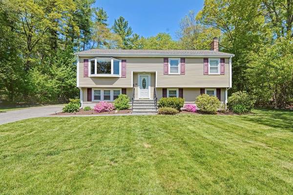 28 Childs Lane, Foxboro, MA 02035