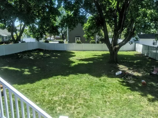Saugus, MA 01906,9 Wolcott Rd