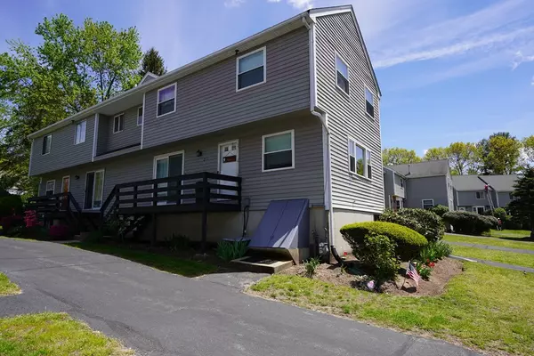 55 Leedham St #2-1, Attleboro, MA 02703