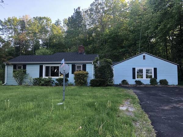 86 Ridge Rd, Northborough, MA 01532