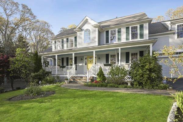 66 Teaticket Path, Falmouth, MA 02536