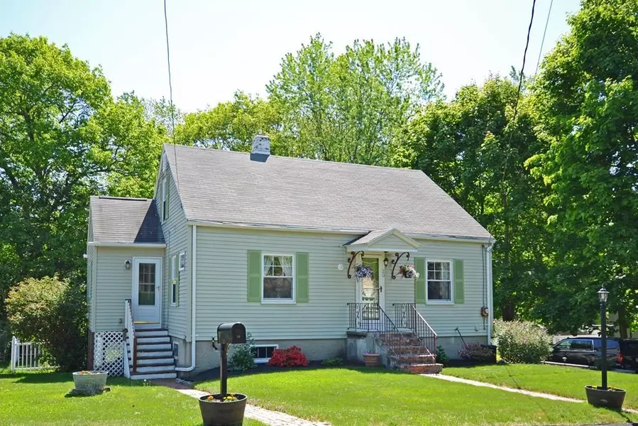 20 West Street Terrace, Lunenburg, MA 01462