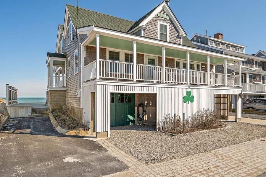 64 Bay Ave, Marshfield, MA 02050