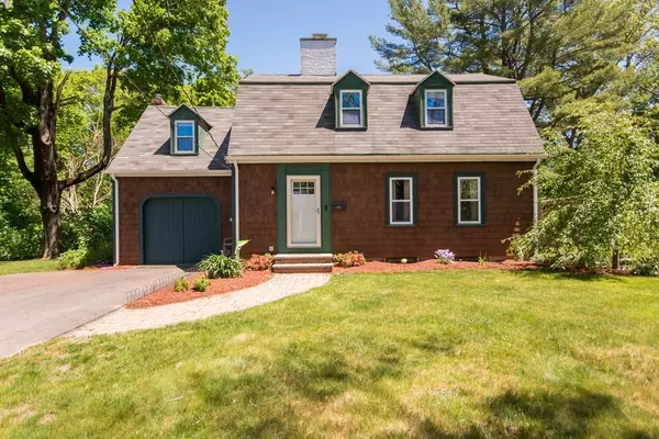 30 General Cobb St, Taunton, MA 02780