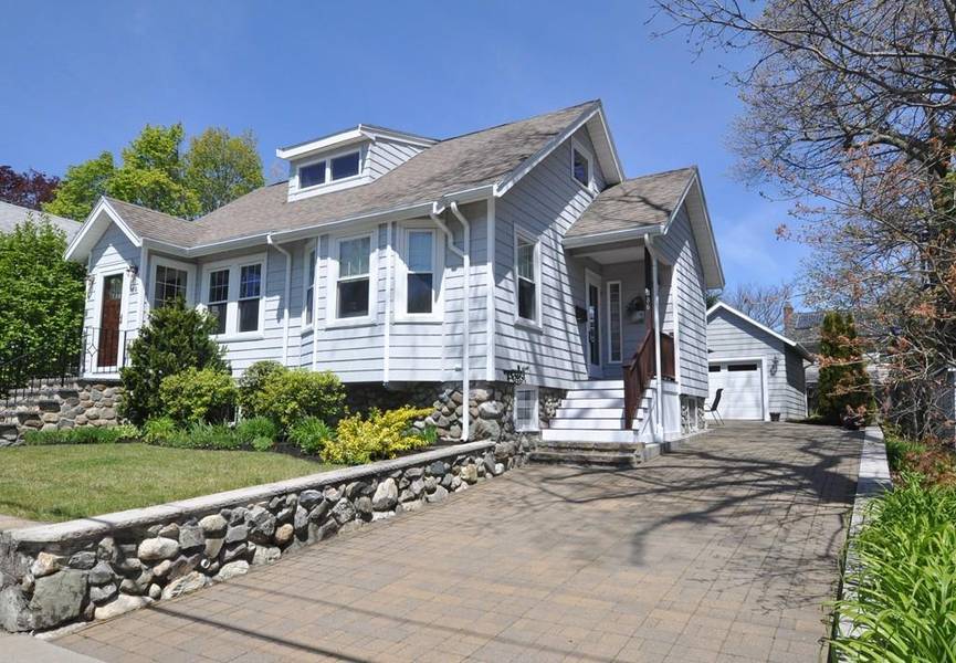 86 Pearl Street, Melrose, MA 02176