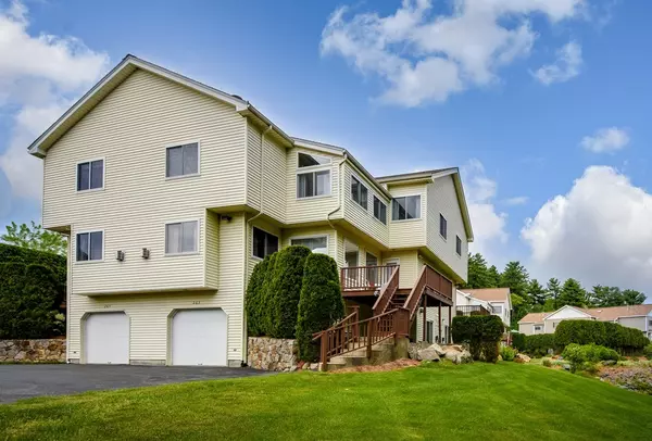 263 Captain Eames Circle #263, Ashland, MA 01721