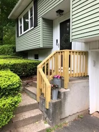 Springfield, MA 01128,30 Skyridge Drive