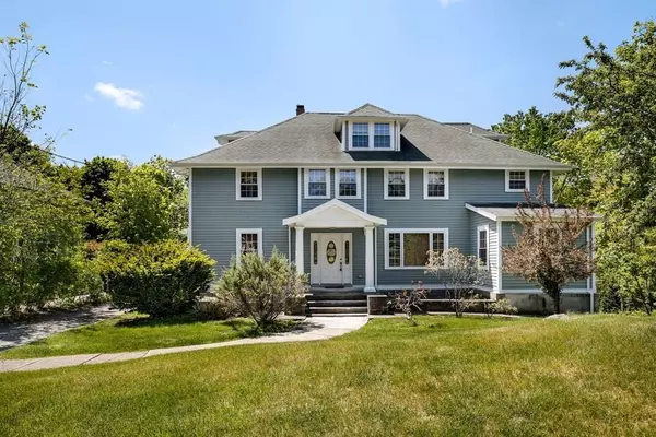 262 Glen Rd, Weston, MA 02493