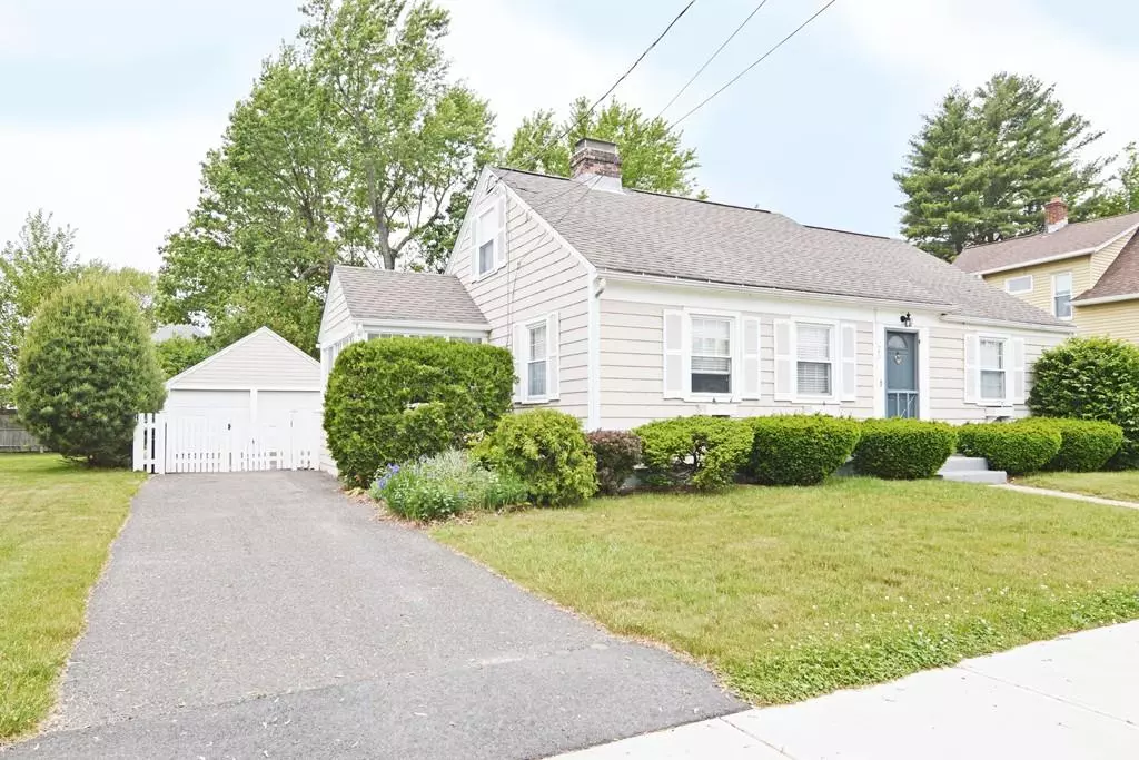 East Longmeadow, MA 01028,23 Wood Avenue