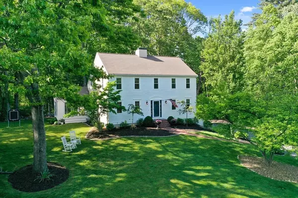 51 Redfox Ln, Cohasset, MA 02025