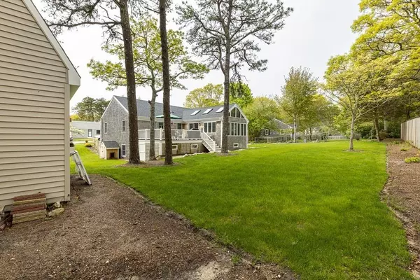 Yarmouth, MA 02673,33 Kaycees Way
