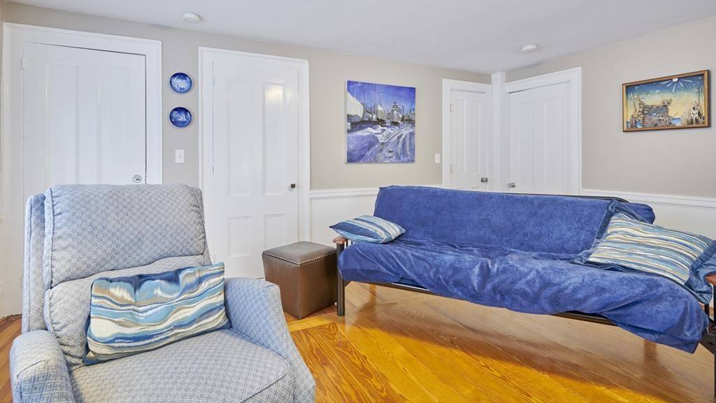 Newburyport, MA 01950,6 Merrimac Ct #1