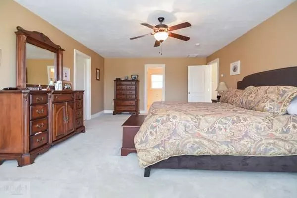 Franklin, MA 02038,15 Penny Lane