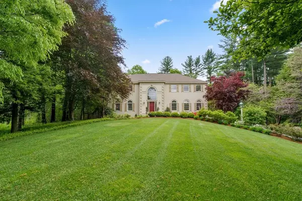 28 Hearthstone Pl, Andover, MA 01810