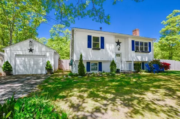 Wareham, MA 02538,76 Mayflower Ln