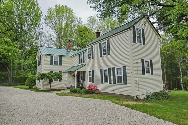 81 Warren Rd, Brimfield, MA 01010