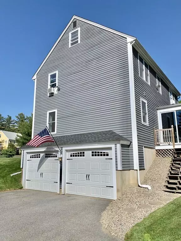 Carver, MA 02330,44 Deer Hill Ln